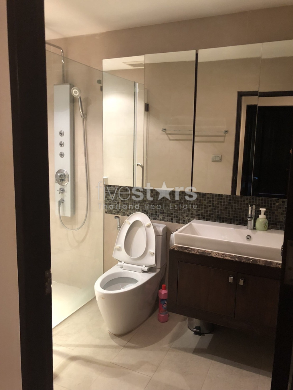 3 chambres à louer à Soi Yen Arkard, MRT Lumpini, photo 11
