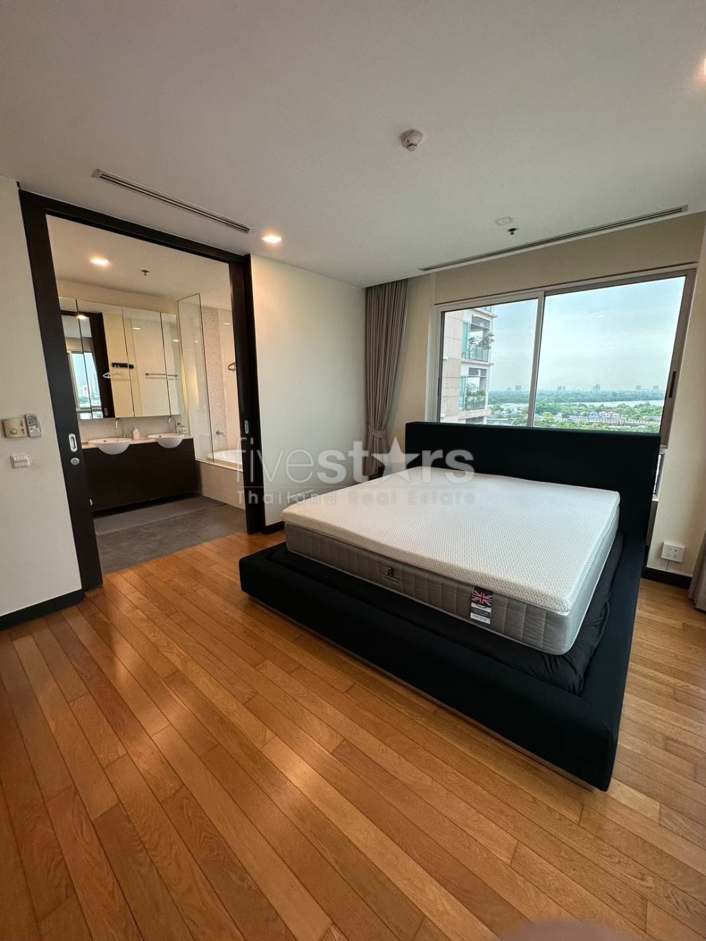Appartement de 3 chambres à Louer à Sathorn, Yennakart, photo 10