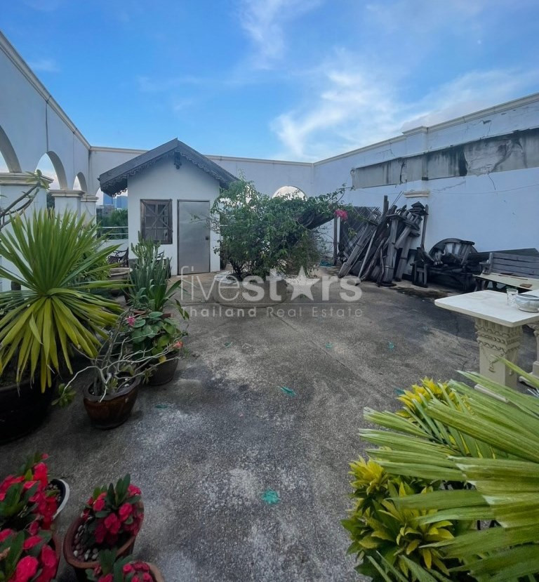 Immeuble commercial de 5 chambres à vendre sur Yen Akat Road, photo 8