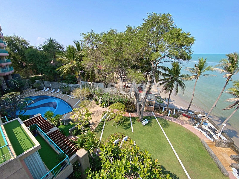 Exclusive Absolute Beachfront Villa – Freehold Condo Ownership in Hua Hin A Rare Coastal Masterpiece Offering Unmatched Luxury and Exclusivity
