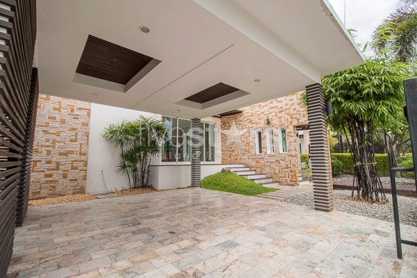 Modern 3 Bedroom Villa, photo 2
