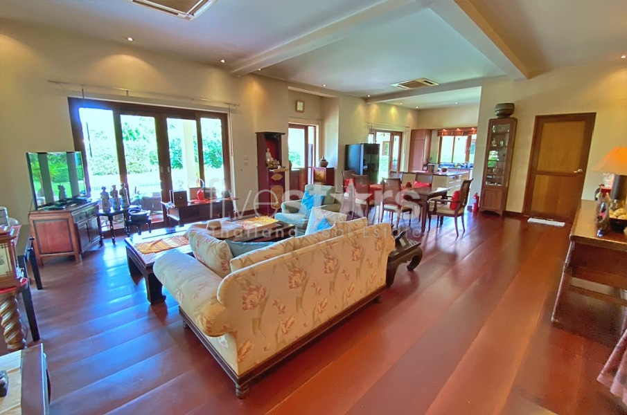 Bali-Style Luxury Pool Villa for Sale in Hua Hin Soi 116, photo 8