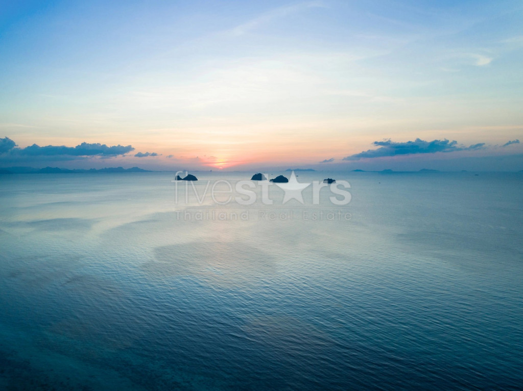 EXCLUSIVE LUXURY SUNSET VIEW POOL VILLA, photo 12