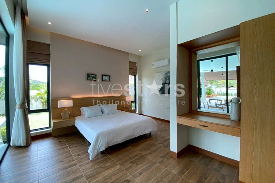 Spacious 3-Bedroom Pool Villa For Sale Near Black Mountain Golf Course, photo 14