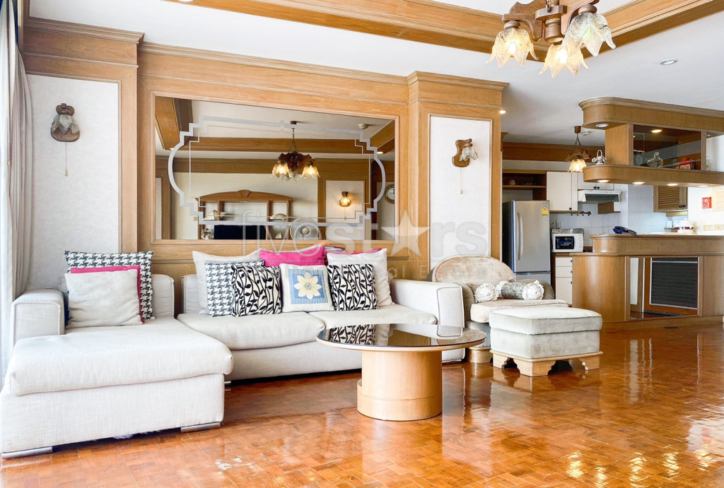 Baan Chom View : 2 Bedroom Sea View Condo, photo 7
