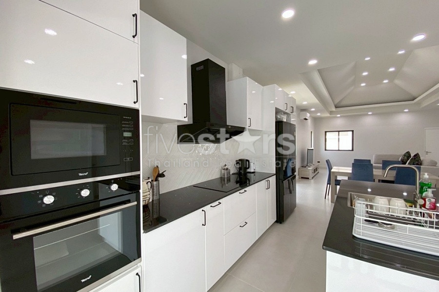 Modern 3-Bedroom Pool Villa with Solar Power for Sale in Hua Hin – Newly Completed in 2025, photo 14