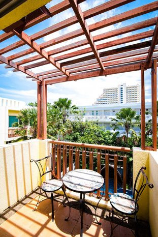 1 Bed Condo at Mykonos – Town Centre, photo 6