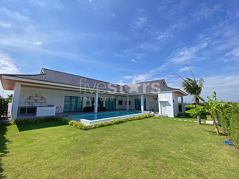Premium 4-Bedroom Mountain View Pool Villa in Thung Yao, Hua Hin – For Sale or Long-Term Rent with Option to Buy