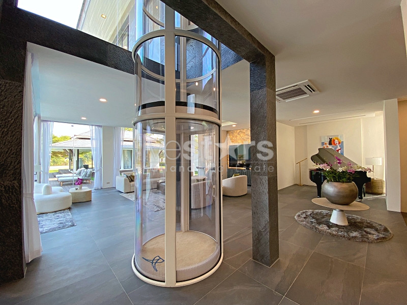 Exquisite Pool Villa Overlooking the Fairways of Palm Hills Golf Club, photo 5