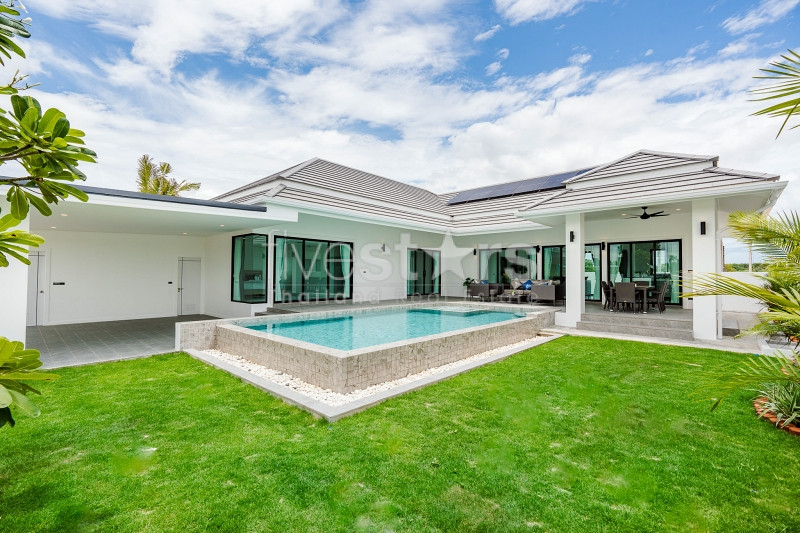 Luxury Modern Pool Villas for Sale at Botanica Hua Hin – Dream Homes in a Green Oasis