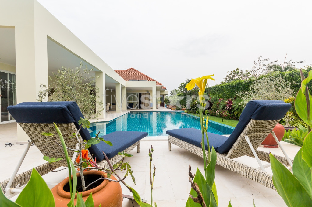 Baan Ing Phu Luxury Pool Villa with Mountain View For Sale, photo 8