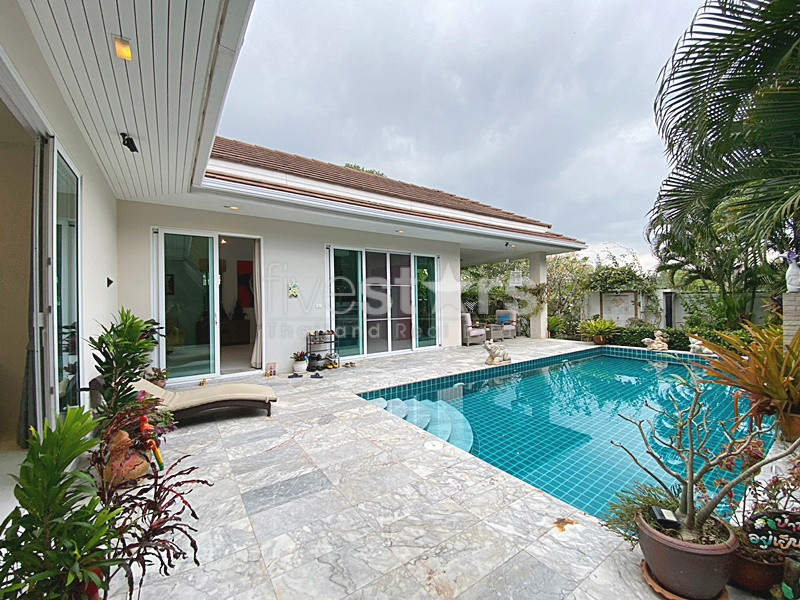 Lovely 3 Bed 2 Bath Pool Villa For Sale at Woodlands, photo 14
