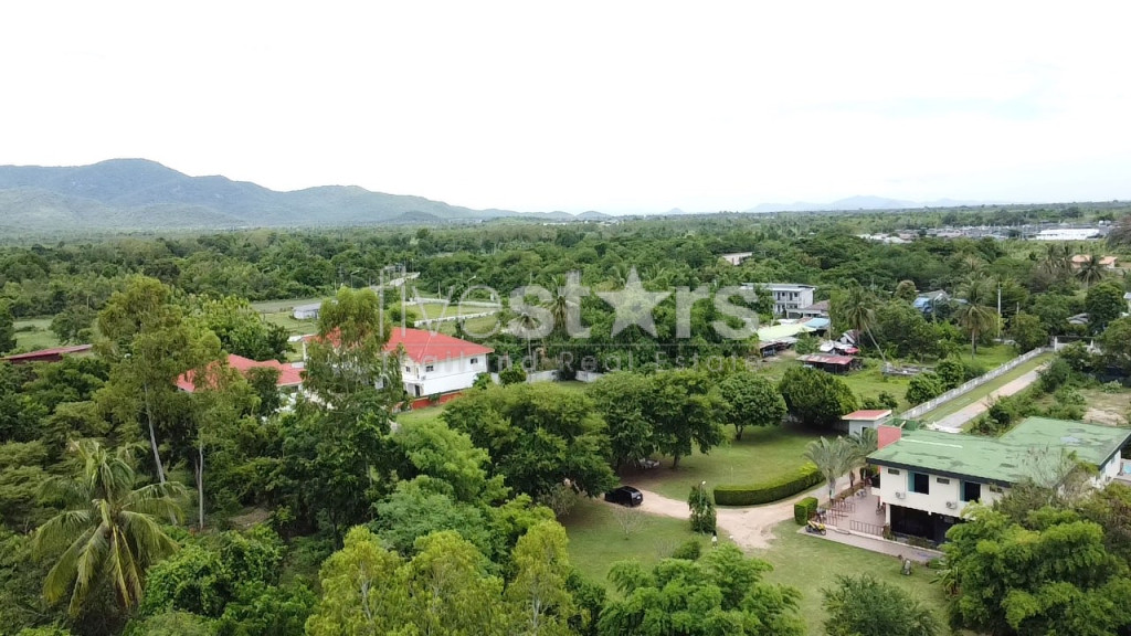 White Lotus 2 : 4 Bedroom Pool Villa, photo 5