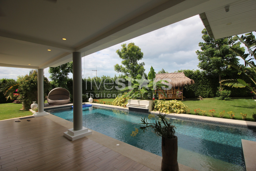 4 Bed Luxury Pool Villa on Large Plot, photo 10