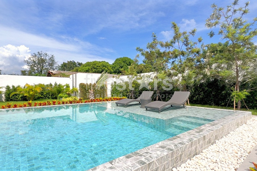 Luxury 4-Bedroom Pool Villa with 5 Bathrooms — Fully Furnished, photo 4