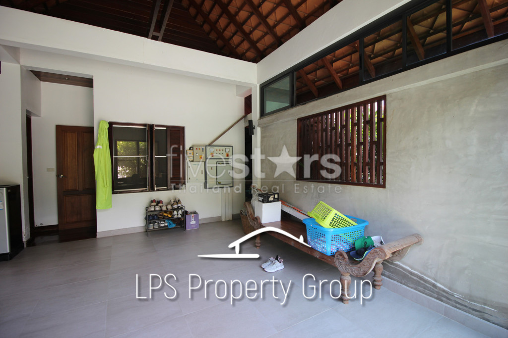 Unique 4 Bed Luxury Villa close to town (Sea Views), photo 10