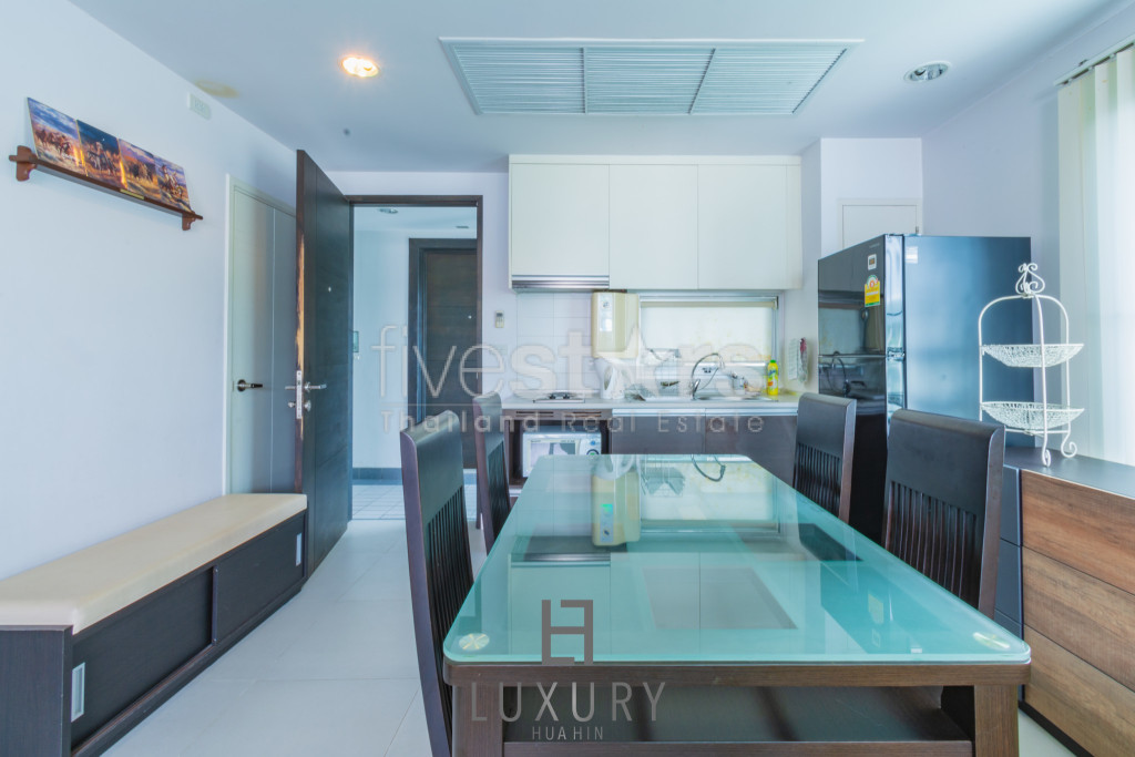 Baan Sanpluem: 2 Bedroom Beachside Condo, photo 6