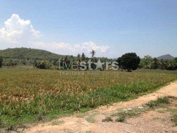 16 Rai of Beautiful View Land very Near Banyan Golf Club
