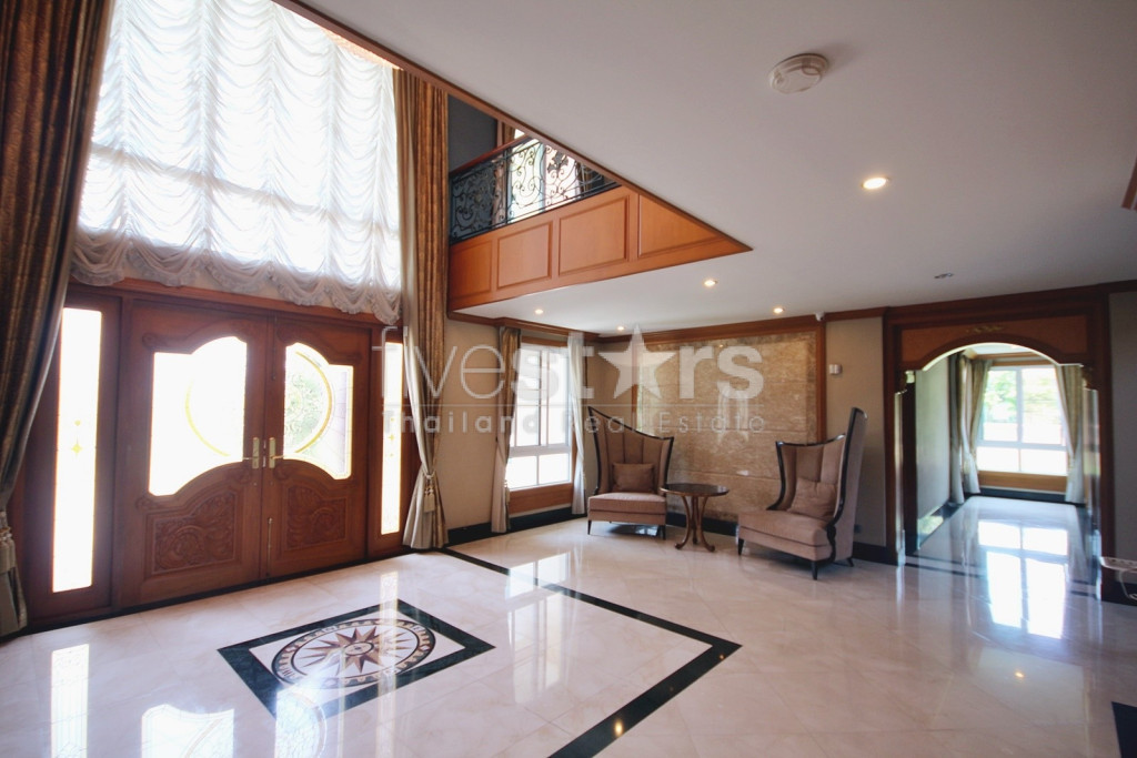 Luxury Two Story Mansion In Cha Am, photo 6