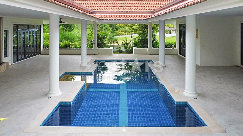 Luxurious Balinese-Style Pool Villa for Sale at Palm Hills Golf Course Hua Hin, photo 6