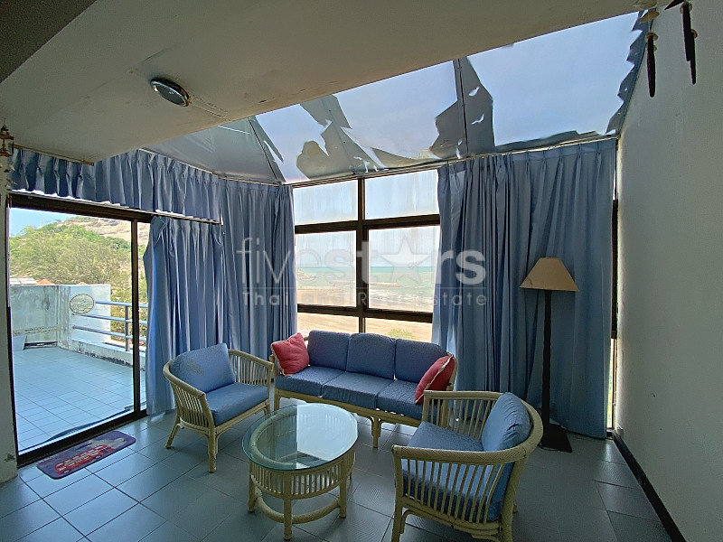 Beachfront Condo for Sale at Blue Wave Condo Hua Hin with Sea View, photo 5