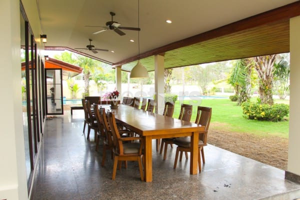 Palm Hills Golf Course : Luxury 4 Bedroom Pool Villa With Maids Quarters, photo 7