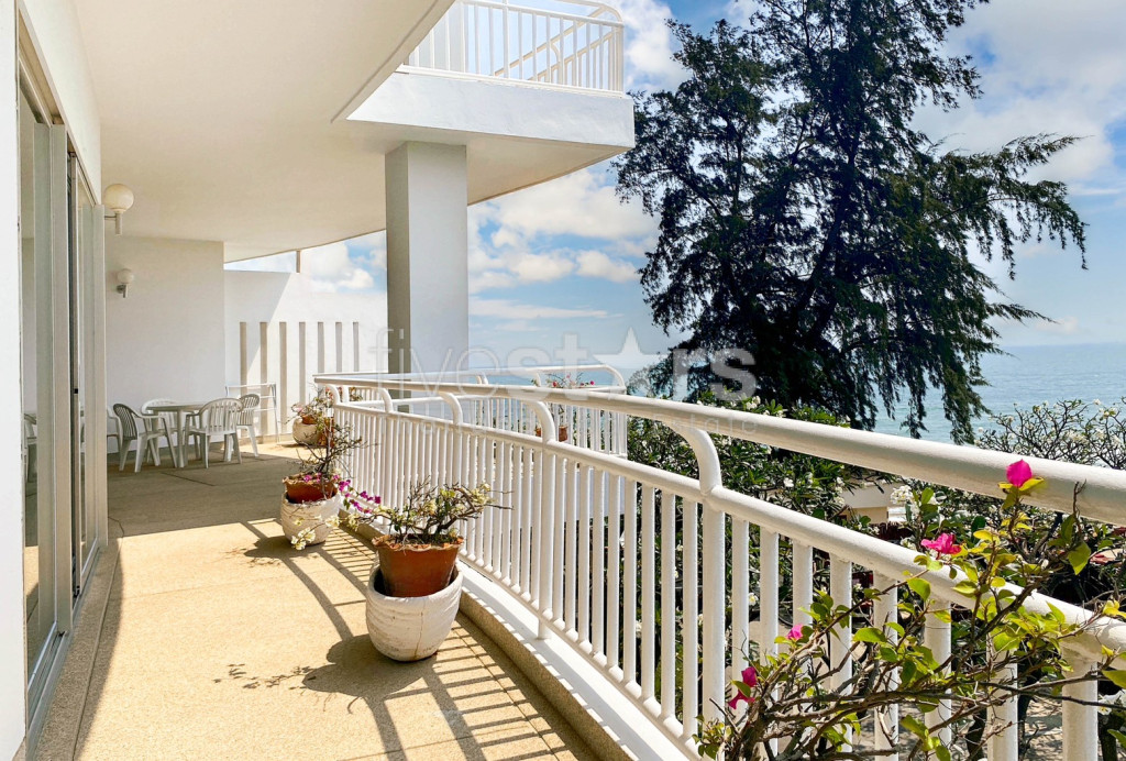 Baan Chom View : 2 Bedroom Sea View Condo, photo 2