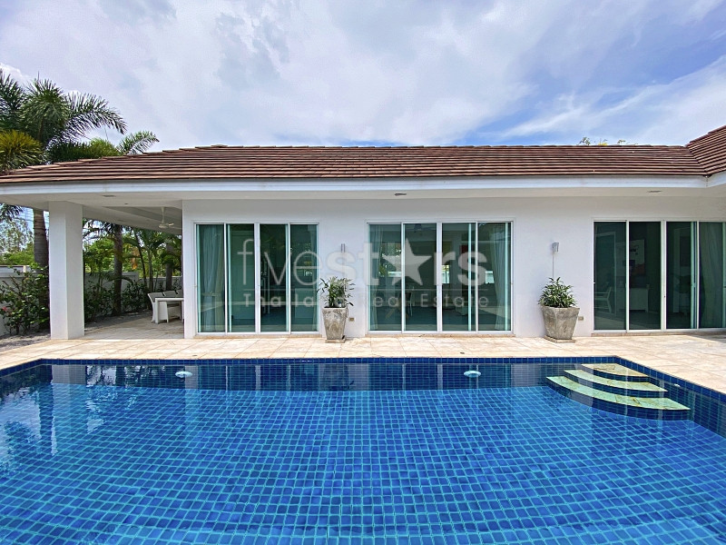 Modern 3-Bedroom Pool Villa with Mountain Views at White Stone Villas, Near Hua Hin, photo 4