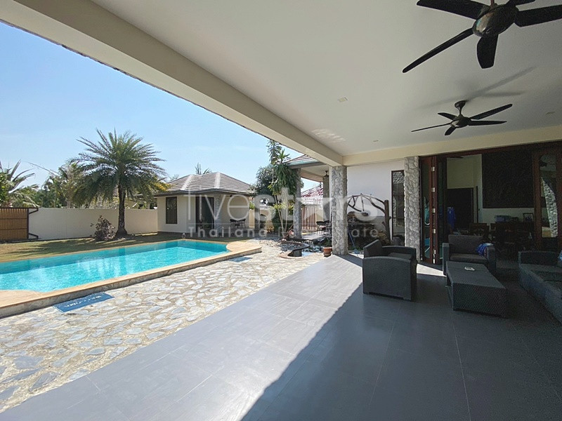 Spacious 4-Bedroom Pool Villa in Hin Lek Fai – Modern Living with No Common Fees, photo 5