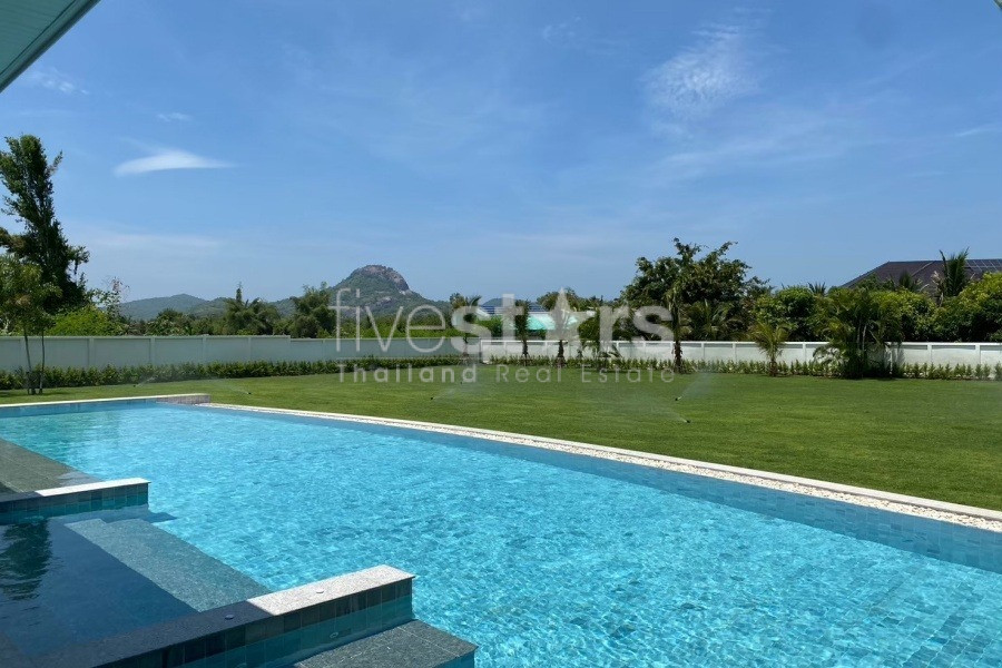 Modern 4 Bed Pool Villa on Private Project For Sale with 2.1 Rai, photo 3