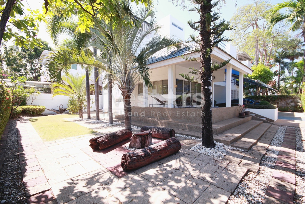 City center 3 bedroom villa walking distance from the beach, photo 3