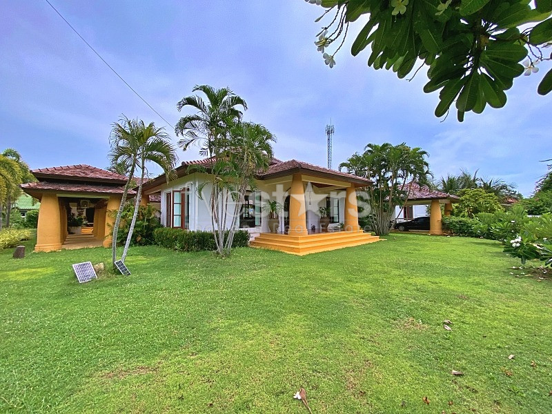 Thai Bali Inspired Villa For Sale in Huana with 5 Bedrooms and Large Garden, photo 8