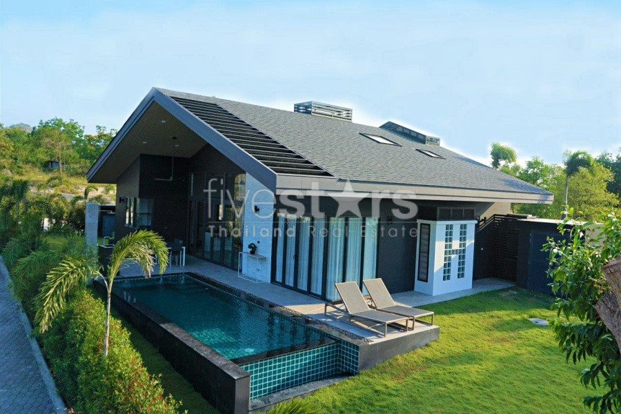 Sanctuary Lakes : 3 Bedroom Luxury Pool Villa in Hua Hin