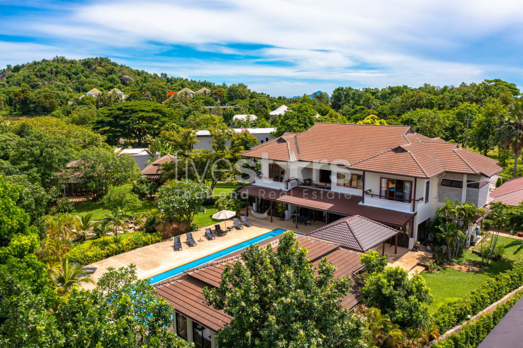 Amazing 9 bed, 8 Bath Pool Villa on Palm Hills Golf Course, photo 2