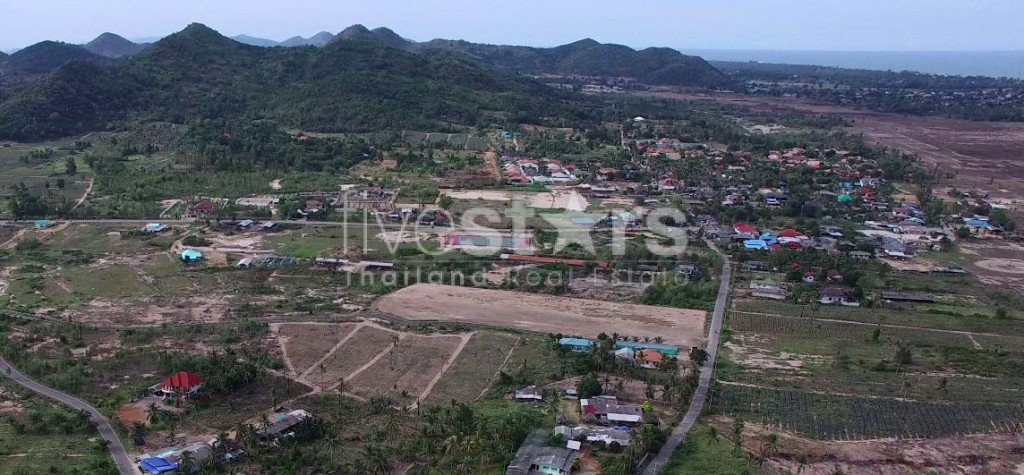 7 Rai (1,092 Sqm) of Chanote Land 3km’s From Beach