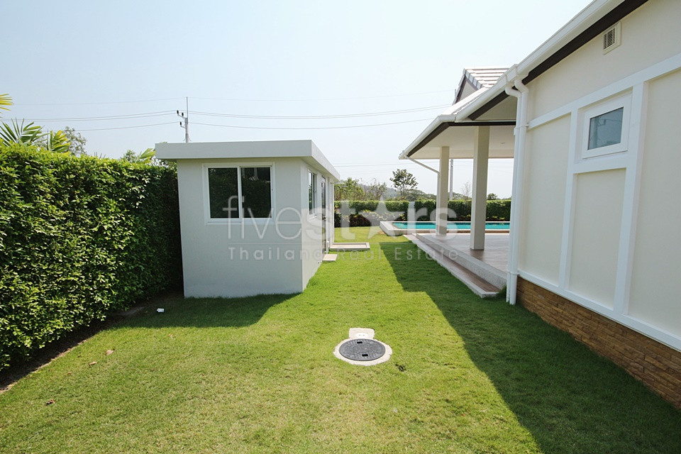 Emerald Valley : 3 Bedroom Luxury Pool Villas – New Development, photo 13