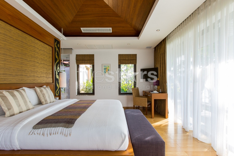Premium 3 Bed Lake Front Villa For Sale Near Khao Takiap Beach, photo 9