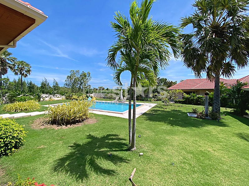Private Countryside Pool Villa on 4,500 sqm of Land in Khao Kalok with Mountain View, photo 5