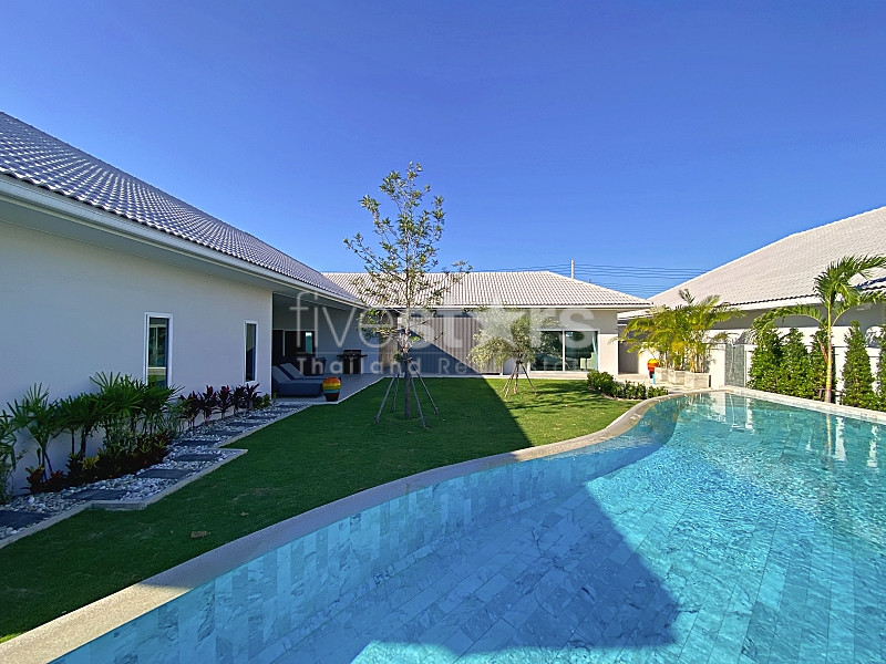 Spacious 5-Bedroom Pool Villa with Large Plot in Thap Tai, Hua Hin – From THB 10.95M, photo 2