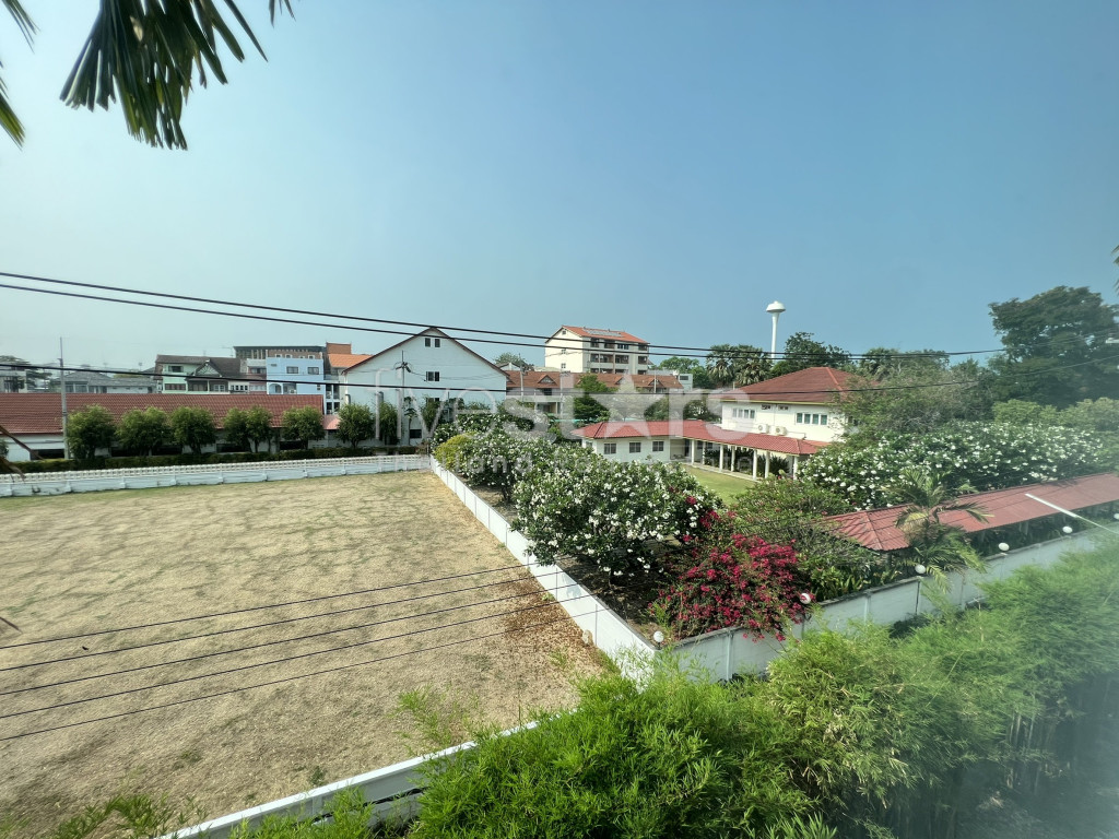2 Bed 2 Bath Condo For Sale in Hua Hin City Center at Baan Sandao, photo 4
