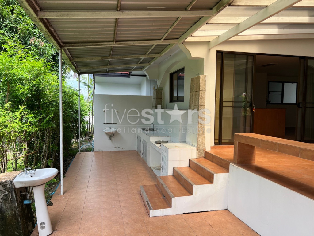 Palm Beach Village: 4 Bedroom Villa, photo 5
