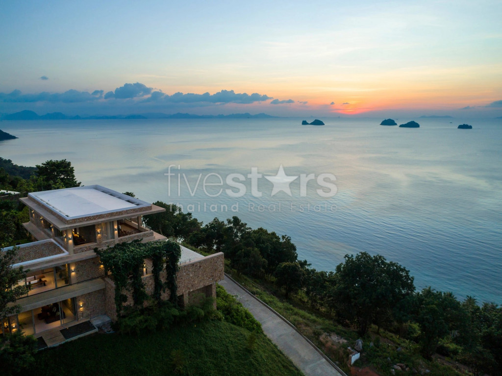 EXCLUSIVE LUXURY SUNSET VIEW POOL VILLA, photo 2