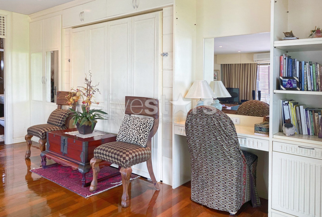 Amazing Beachfront 2 Bed Condo, photo 11