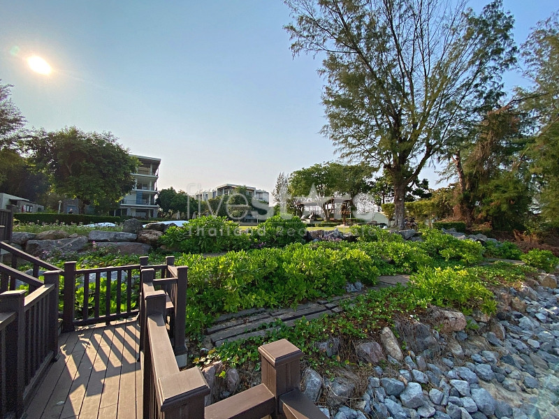 Beachfront Living at Baan Nab Kluen – 2-Bedroom Condo in Khao Tao, photo 3