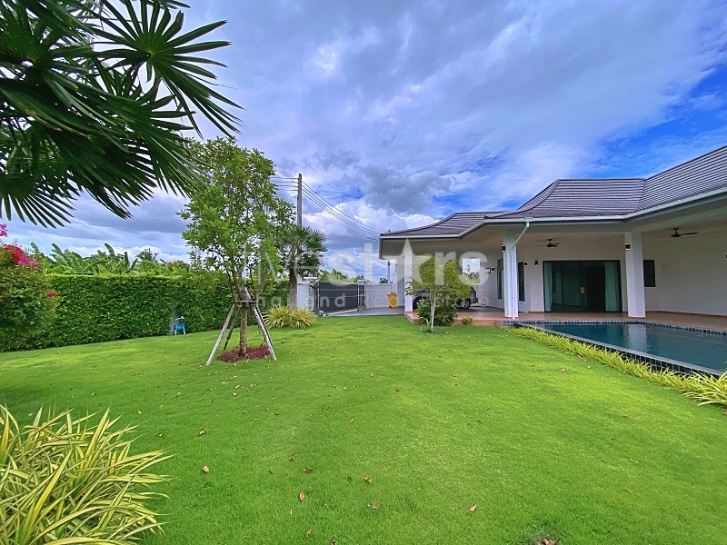 Stunning 4 Bedroom Pool Villa With Dramatic Hill Views, photo 2