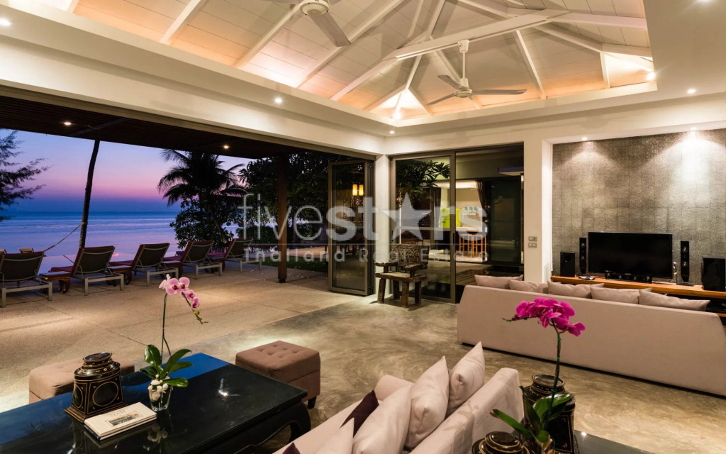 ABSOLUT BEACHFRONT VILLA AND PANORAMIC SEA VIEW, photo 11