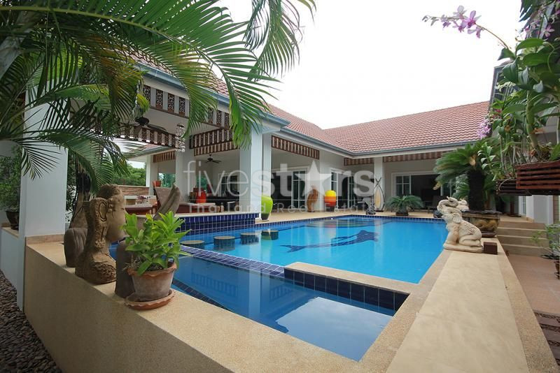 4 Bedroom Pool Villa