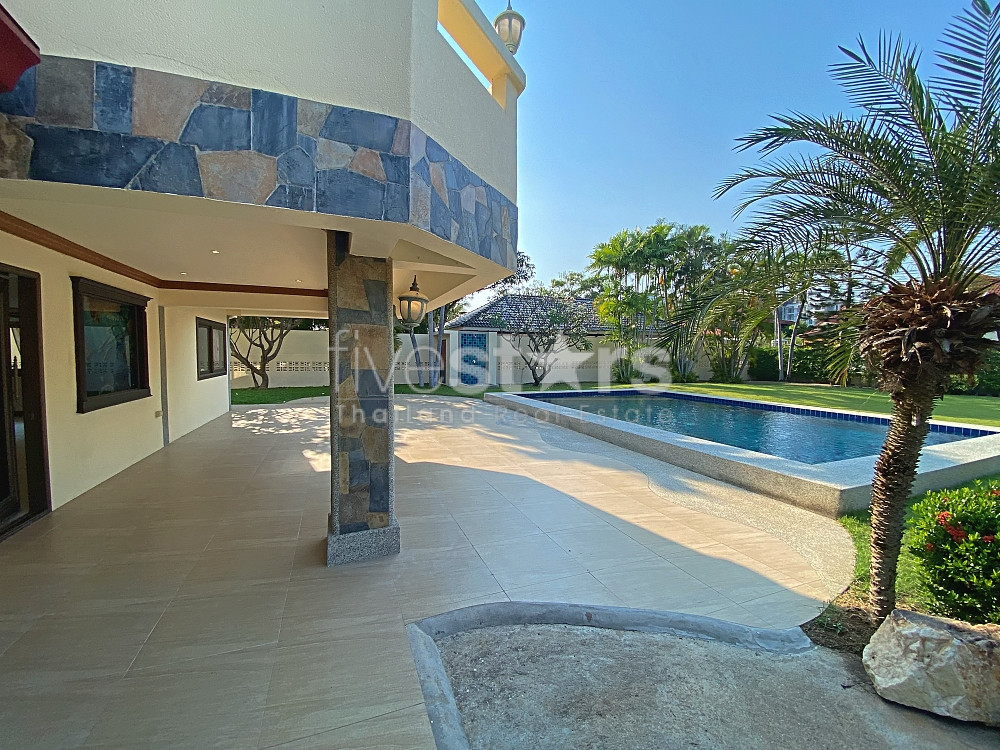 City Center 4 Bed Pool Villa on 1 Rai Land For Sale Hua Hin, photo 8