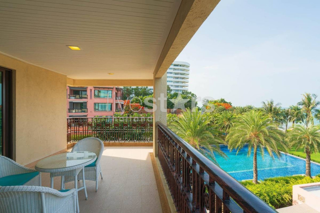 3rd Floor Beachfront Condo For Sale Marrakesh Hua Hin with Direct Sea View, photo 2