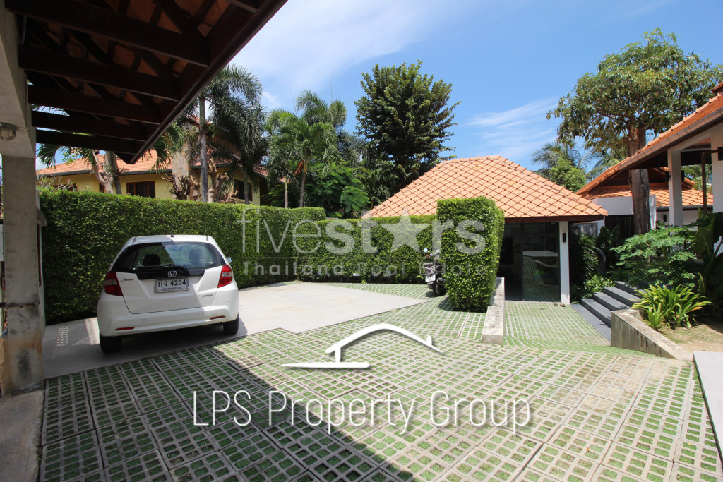 White Lotus 2 : 4 Bedroom Pool Villa, photo 8